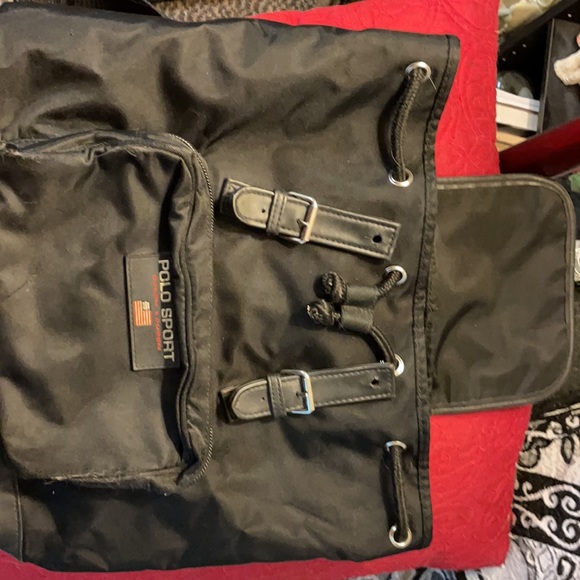 POLO SPORT Ralph Lauren drawstring backpack/purse.🎒 In excellent used condition. - Picture 4 of 15